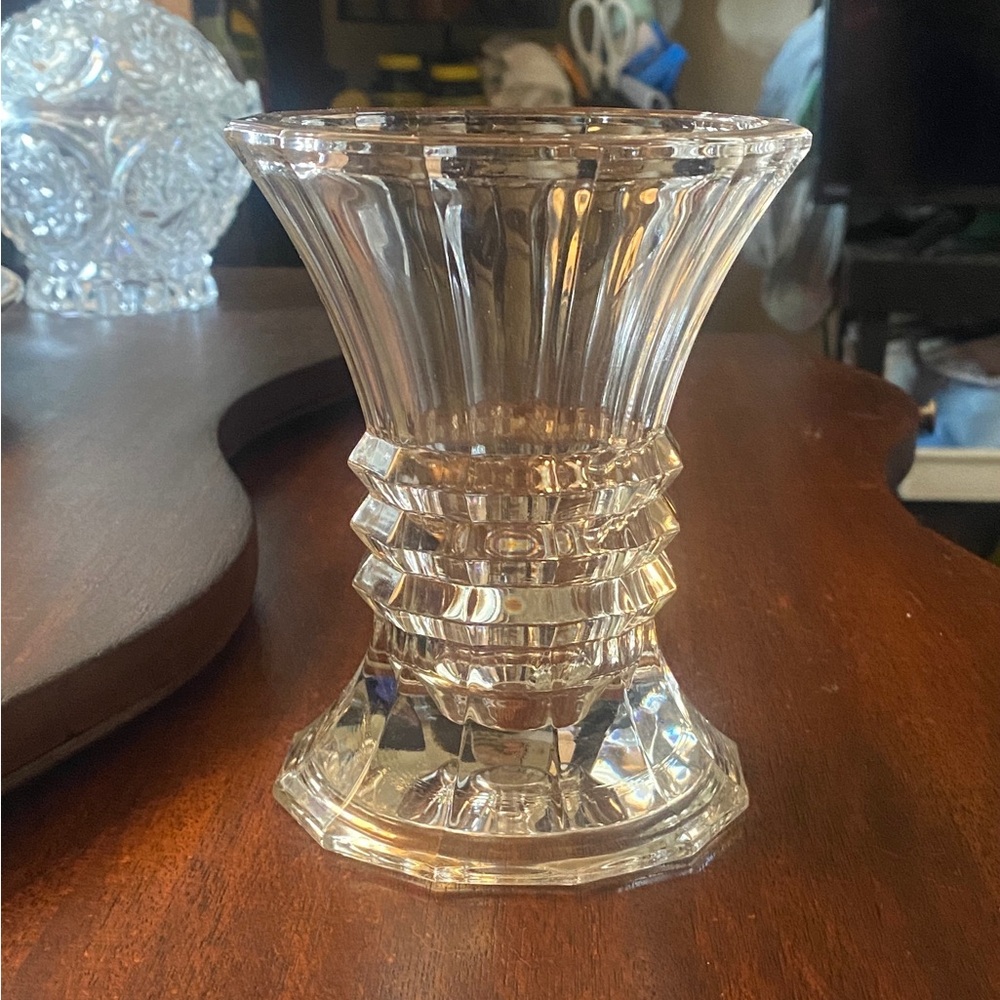 Studio Nova Japan Crystal Vase, beautifully clear great quality